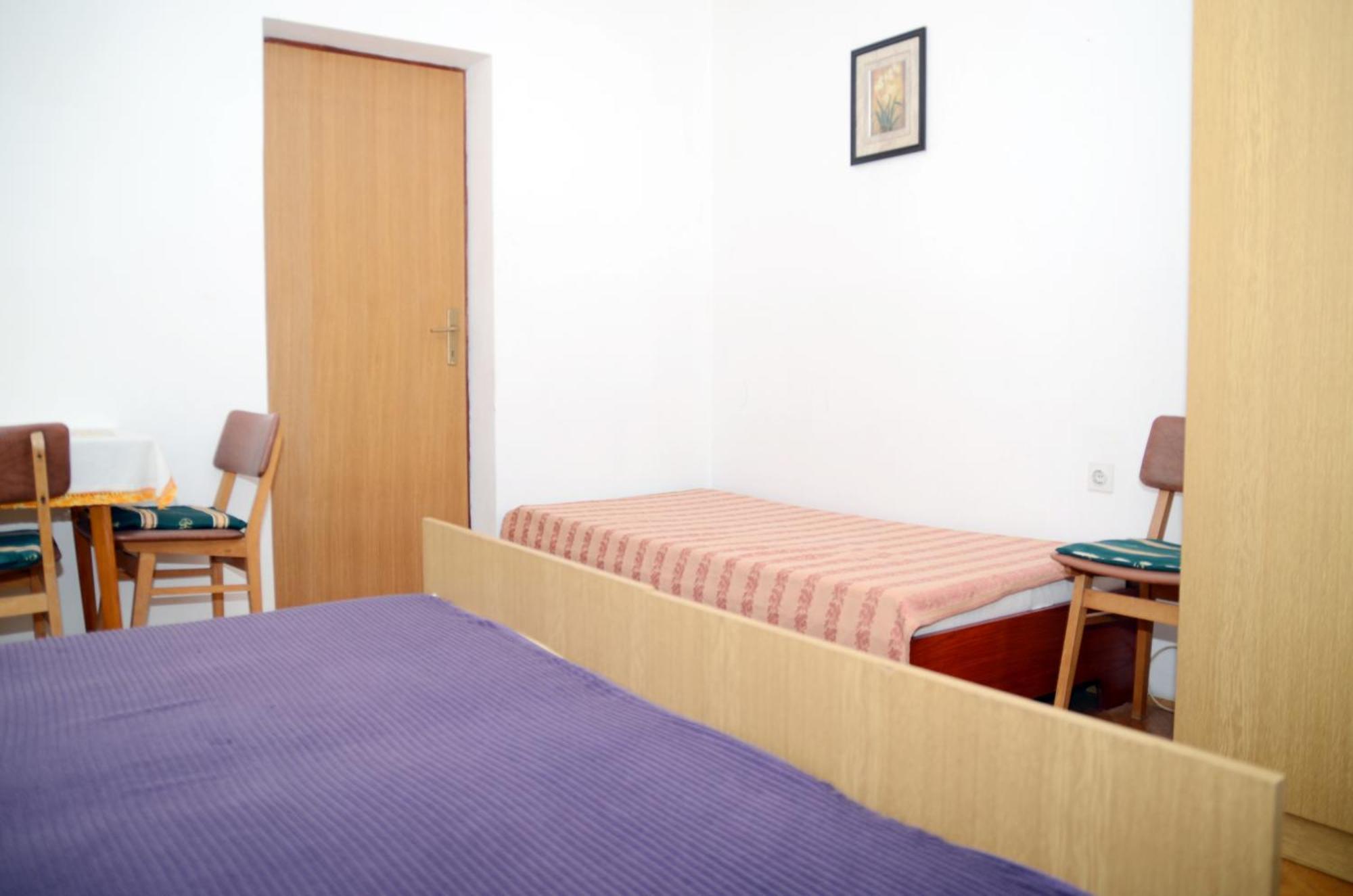 Apartments Ana 罗维尼 外观 照片