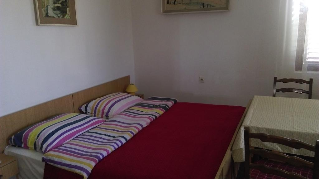 Apartments Ana 罗维尼 客房 照片