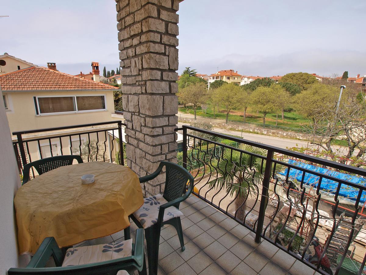Apartments Ana 罗维尼 外观 照片
